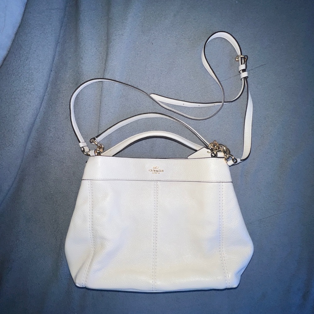 White leather coach bag excellent condition